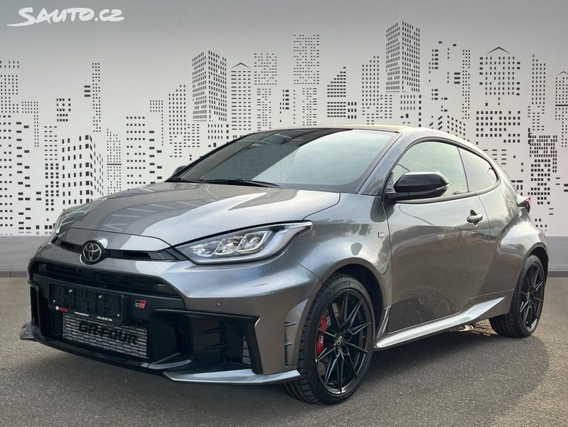 Toyota GR Yaris, 1.6 turbo GR AT Dynamic VIP